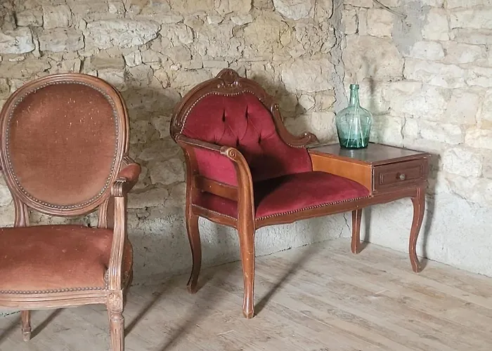 Nuit Insolite, Chambre Au Dessus D\'Une Etable